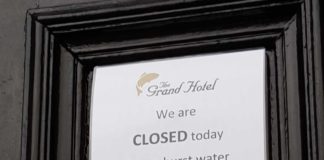 Water outage leads to closure of businesses