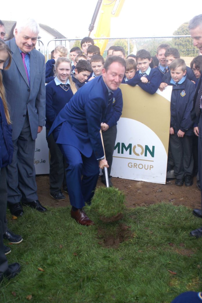 S129263-masterimage-R9888-sod-turned-for-colaiste-extension