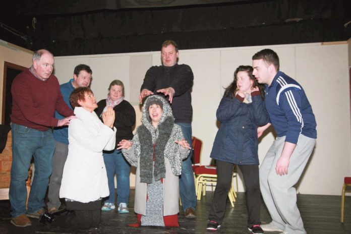 Barrymore Players Wake In The West