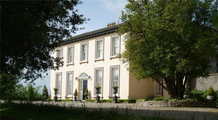 €3.5 million Ileclash House for sale along River Blackwater