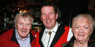 Locals help Mick Flavin celebrate 30 years in the music business