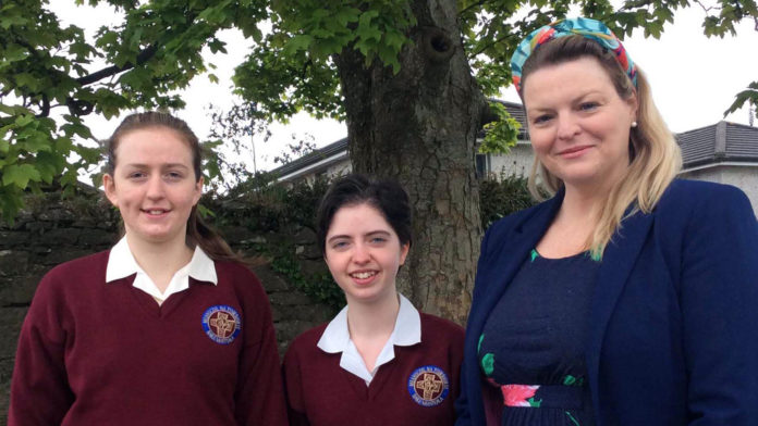 Presentation Mitchelstown Students German Embassy 1920px@10-05-2017-19:17:48.jpg