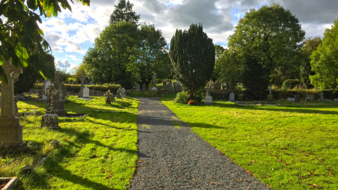 Kilcrumper Old Cemrtery 1920px@27-09-2017-15:44:35.jpg