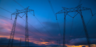 800 homes without power last Wednesday night