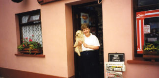 Castlelyons community to honor retiring business owners