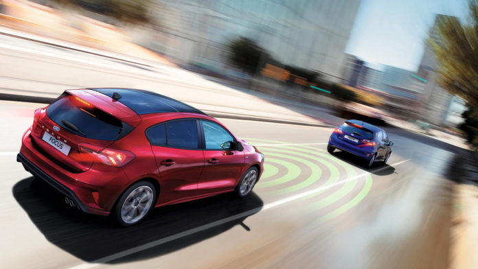 42 FORD_FOCUS_Adaptive_Cruise_Control