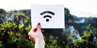 Funding available for free Wifi hotspots in parks and town centres