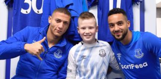 Ruairc meets his Everton heroes