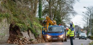 People ‘imprisoned’ due to detour