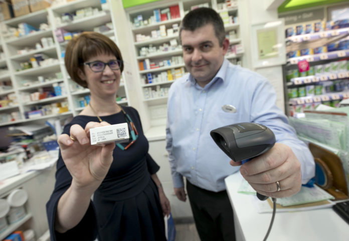 Pharmacist Scan medicine legislation web 1920px@13-02-2019-10:07:01.jpg