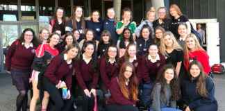 Presentation girls ‘Speak Out’ at Young Social Innovators competition