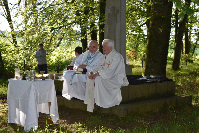 Fr Michael Fr Tim@28-08-2019-16:22:44.jpg
