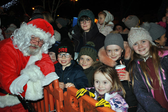 Mitchelstown Christmas Lights 4 - web@27-11-2019-09:32:30.jpg