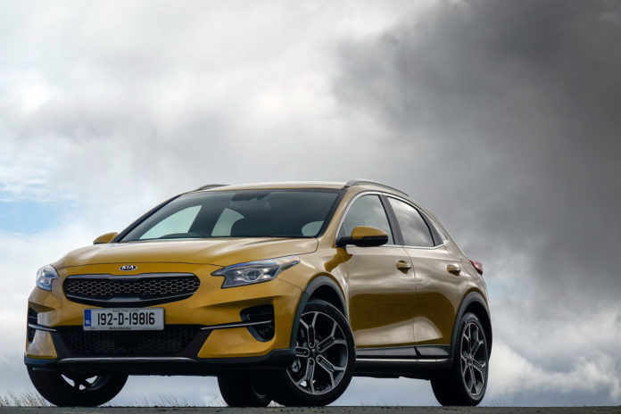 Kia-XCeed-2019-yellow-50 -E mail res