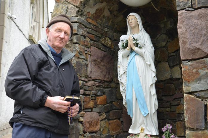 Sean Barry, Rathcormac Vigil Web@22-04-2020-21:33:49.jpg