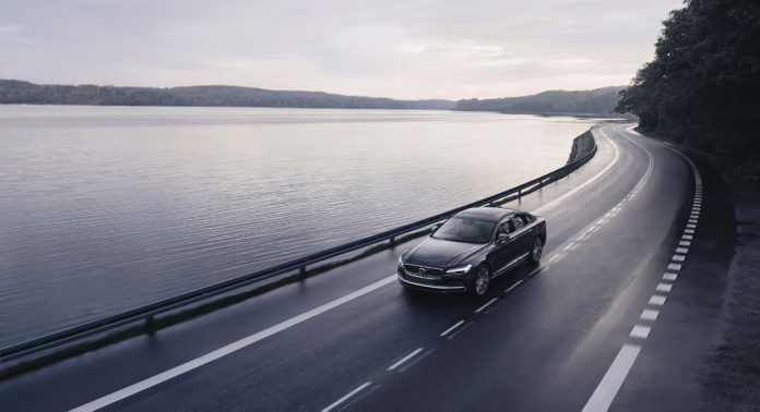 The refreshed Volvo S90 Recharge T8 plug-in hybrid in Platinum Grey.