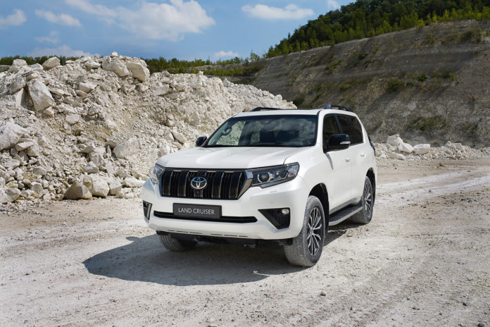 Toyota Land Cruiser3