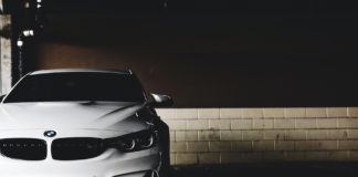 Car-search patterns show public aspire to luxury models