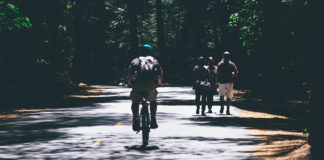 Calls for Road Safety campaign for walkers and cyclists