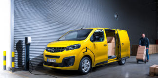 All-electric Opel Vivaro-E – International Van of the Year 2021 – arrives in Ireland