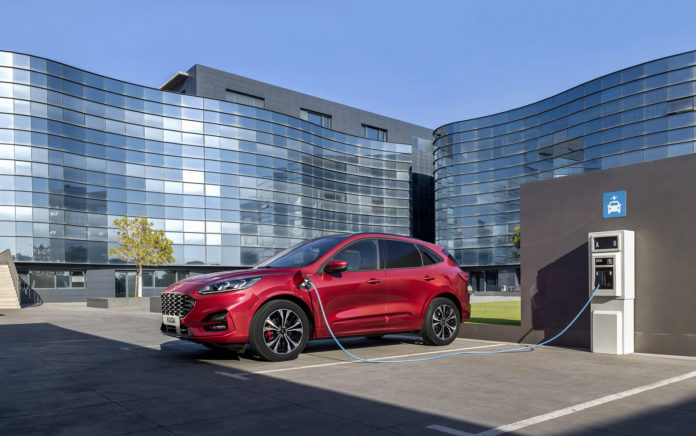 20 Kuga Charging