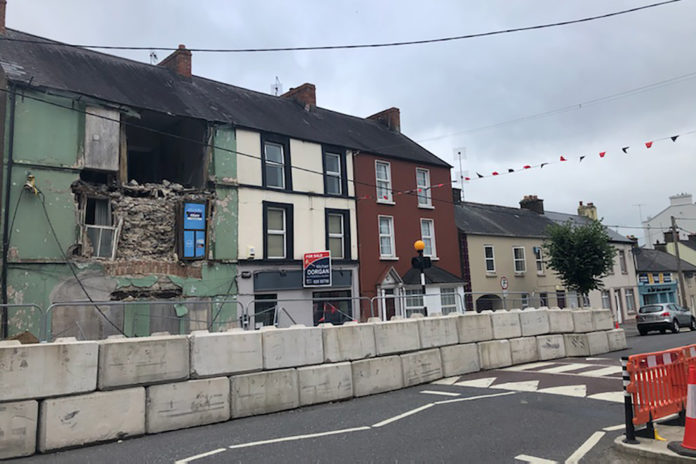 Mitchelstown Pedestrian Crossing Upper Cork Street@18-08-2021-21:42:29.jpg