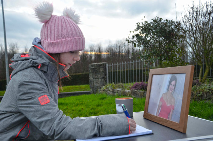 Ashling Murpy Vigil 3-web@19-01-2022-19:12:04.jpg