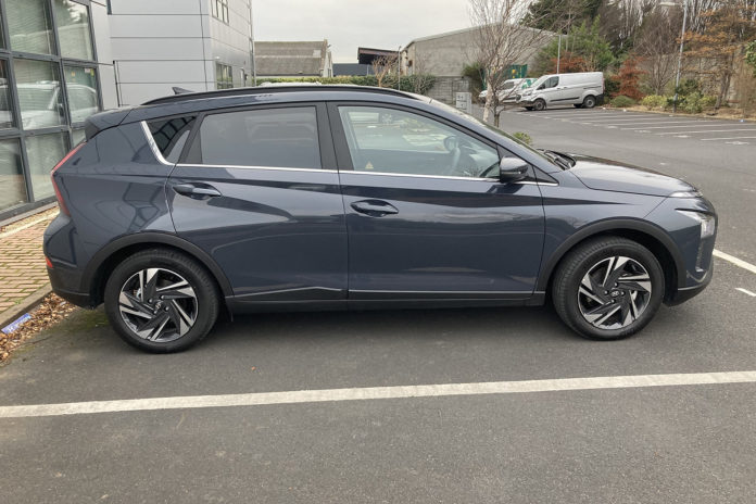 Hyundai Bayon -Sideon