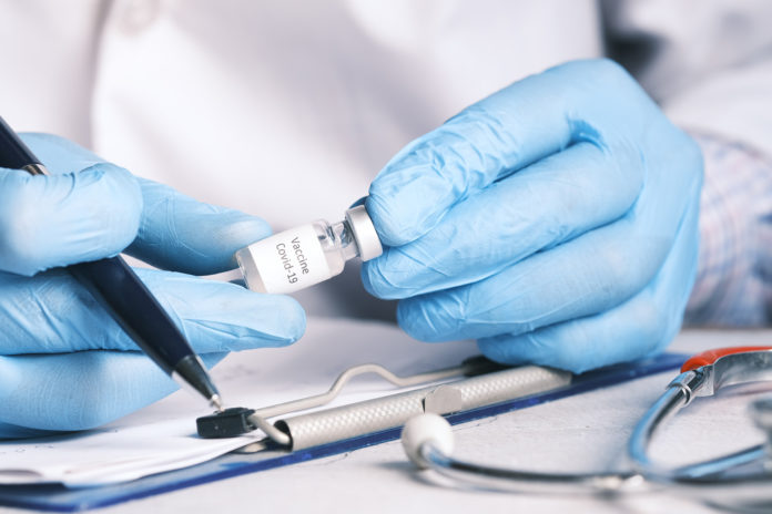 Vaccination Covid 19 Web Stock 2