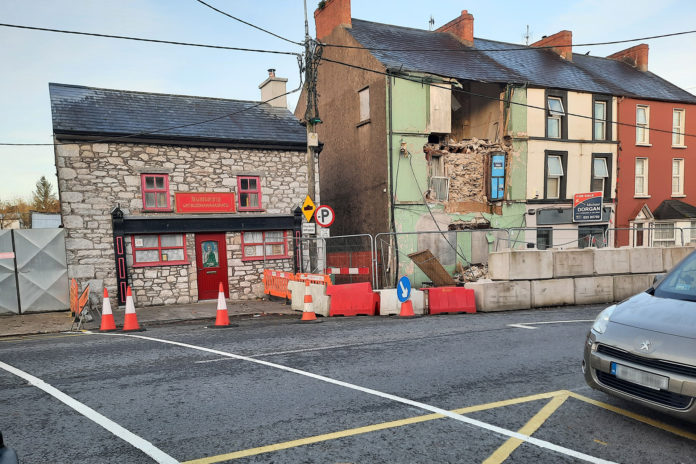 Mitchelstown Collapsed Building-web@17-11-2021-20:38:57.jpg