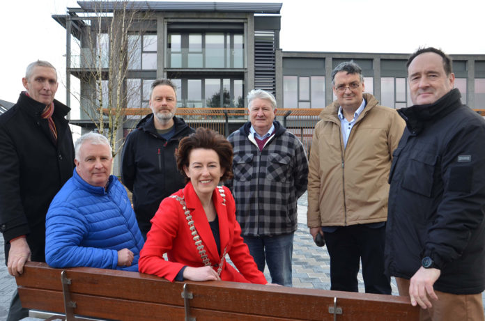 Watergrasshill Plaza 2 - web@23-02-2022-18:22:44.jpg