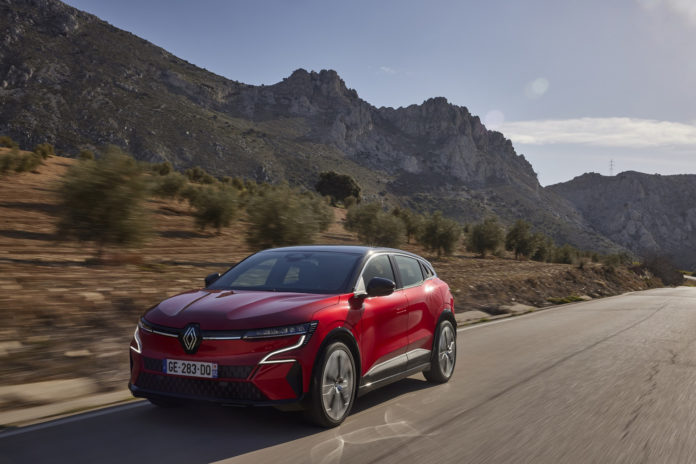 RENAULT MEGANE E-TECH ELECTRIC (BCB)