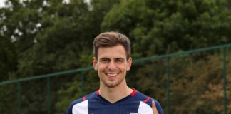 Molumby signs permanent contract with West Brom