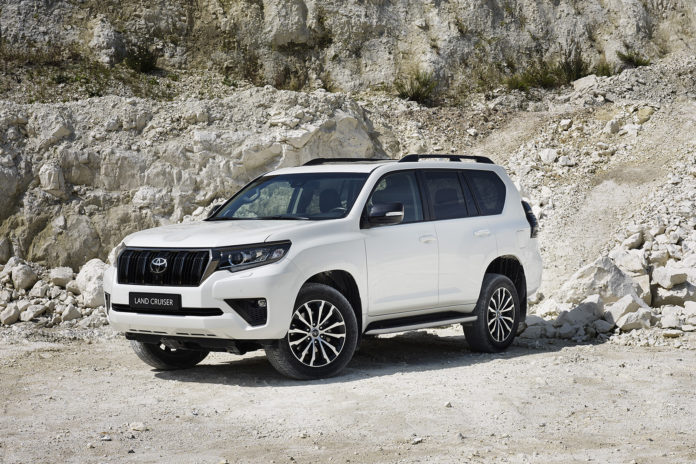 Toyota Land Cruiser1