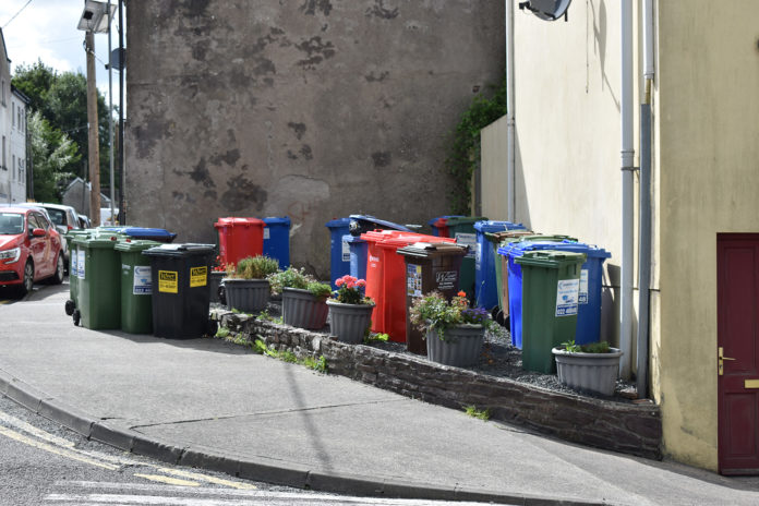 Bins Connolly St 2 August 2022 - web@11-08-2022-15:41:02.jpg