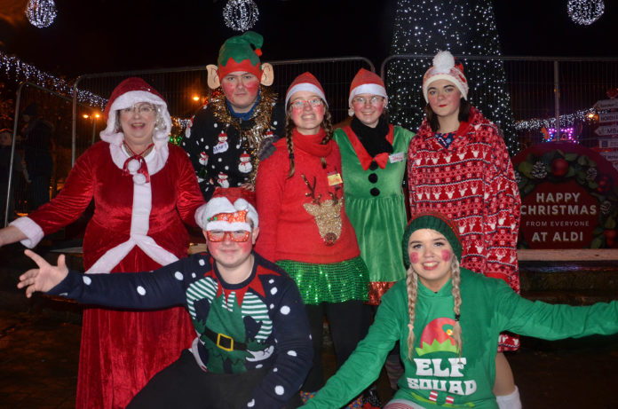 Mitchelstown Christmas Lights 9-web@23-11-2022-15:42:21.jpg
