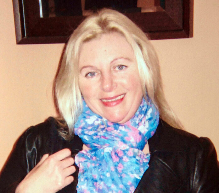 Tina Satchwell - cropped web@22-03-2023-17:35:06.jpg