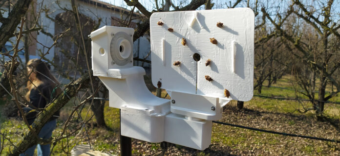 Technology used to monitor Halyomorpha halys/brown marmorated stink bug.