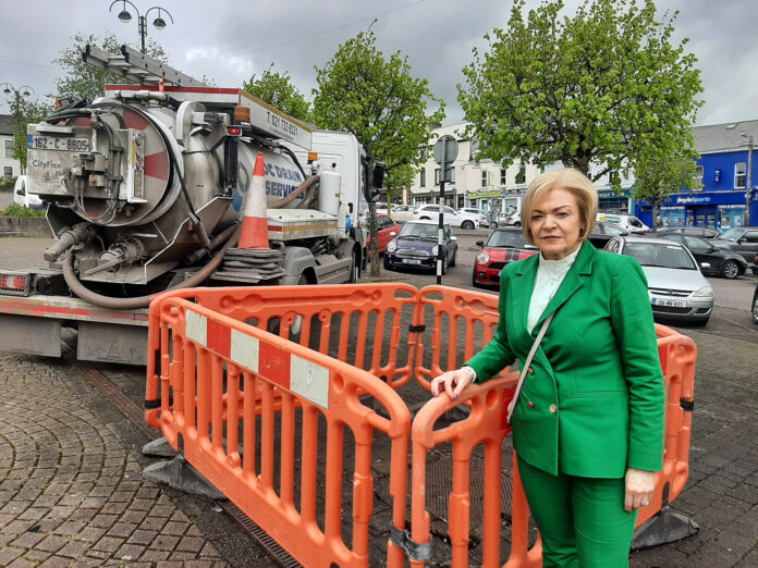 Deirdre O'brien Sewage May 2023-web@10-05-2023-19:37:12.jpg