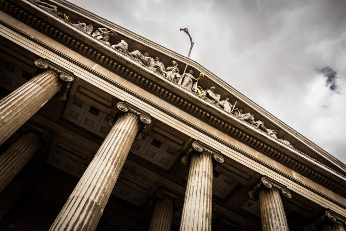 Courthouse Judge Web Stock@14-06-2023-18:20:38.jpg