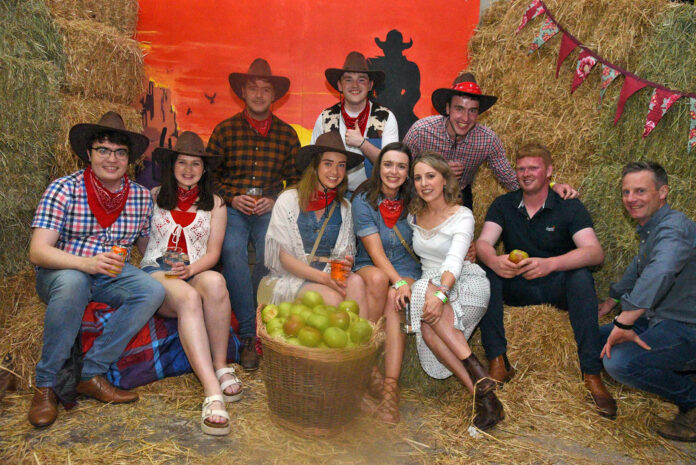 DHillbillies Barn Dance 2023 CS12-web@14-06-2023-19:06:06.jpg