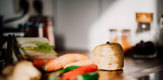 Food sector businesses called on to commit to reducing food waste