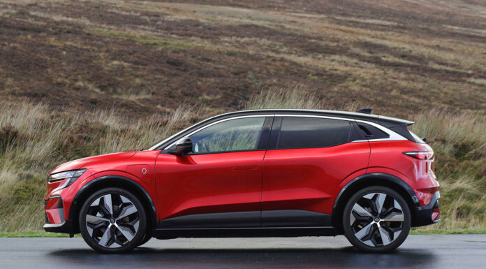 Renault electric grant bonus on all new Megane E-Tech 100% electric this July