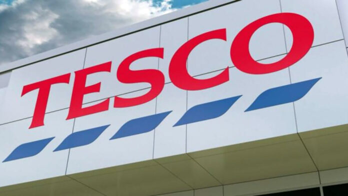 Tesco sign@23-11-2023-11:12:25.jpg