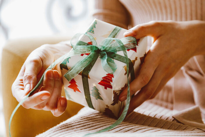 Christmas Gift Shopping Pexels Web Stock@05-12-2023-09_22_33 copy