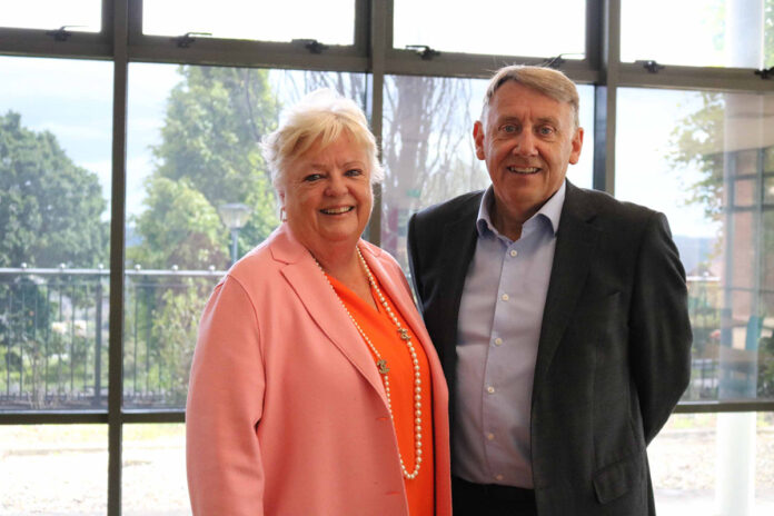 Donna Roche 2024@08-07-2024-14_33_56