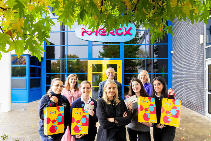 Merck Period Poverty 2024 MOS 8A4749@22-10-2024-09_33_21