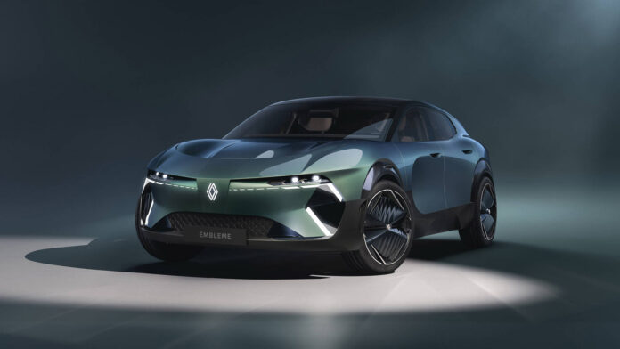 Renault Emblème demo car