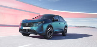 REVIEW: Peugeot E3008 GT