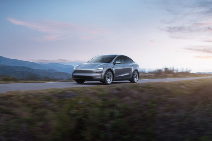 Tesla Model Y - 1